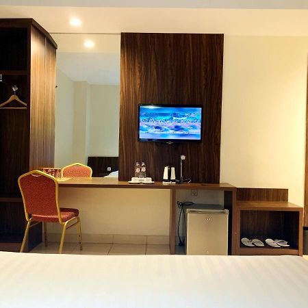 פקאנבארו Ameera Hotel מראה חיצוני תמונה