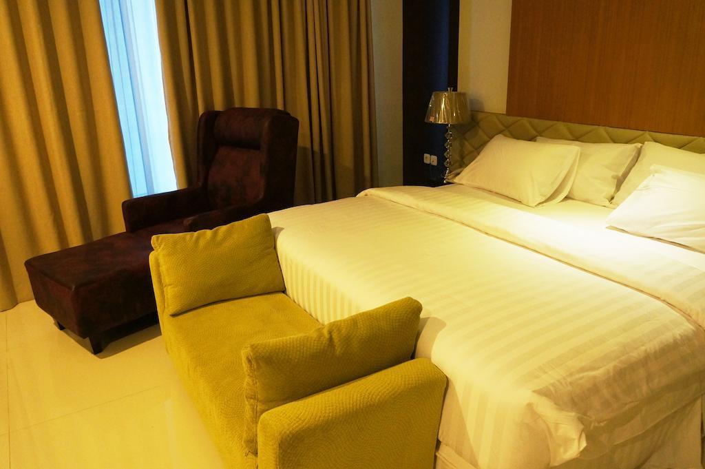 פקאנבארו Ameera Hotel מראה חיצוני תמונה