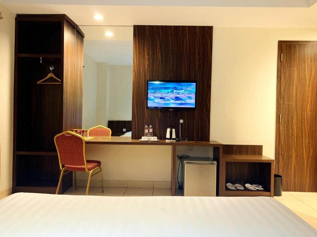 פקאנבארו Ameera Hotel מראה חיצוני תמונה