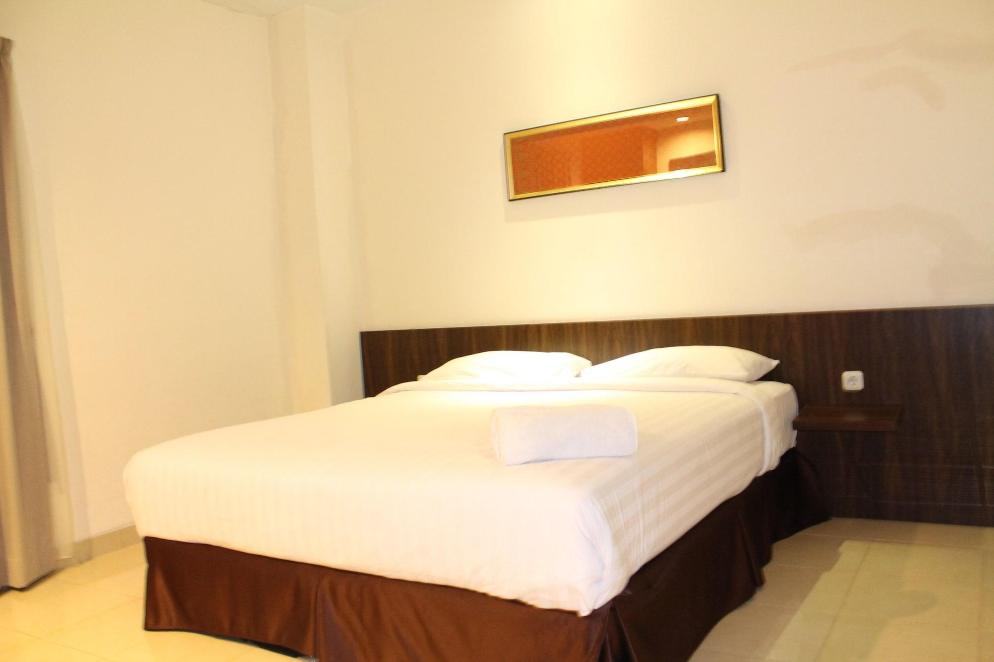 פקאנבארו Ameera Hotel מראה חיצוני תמונה