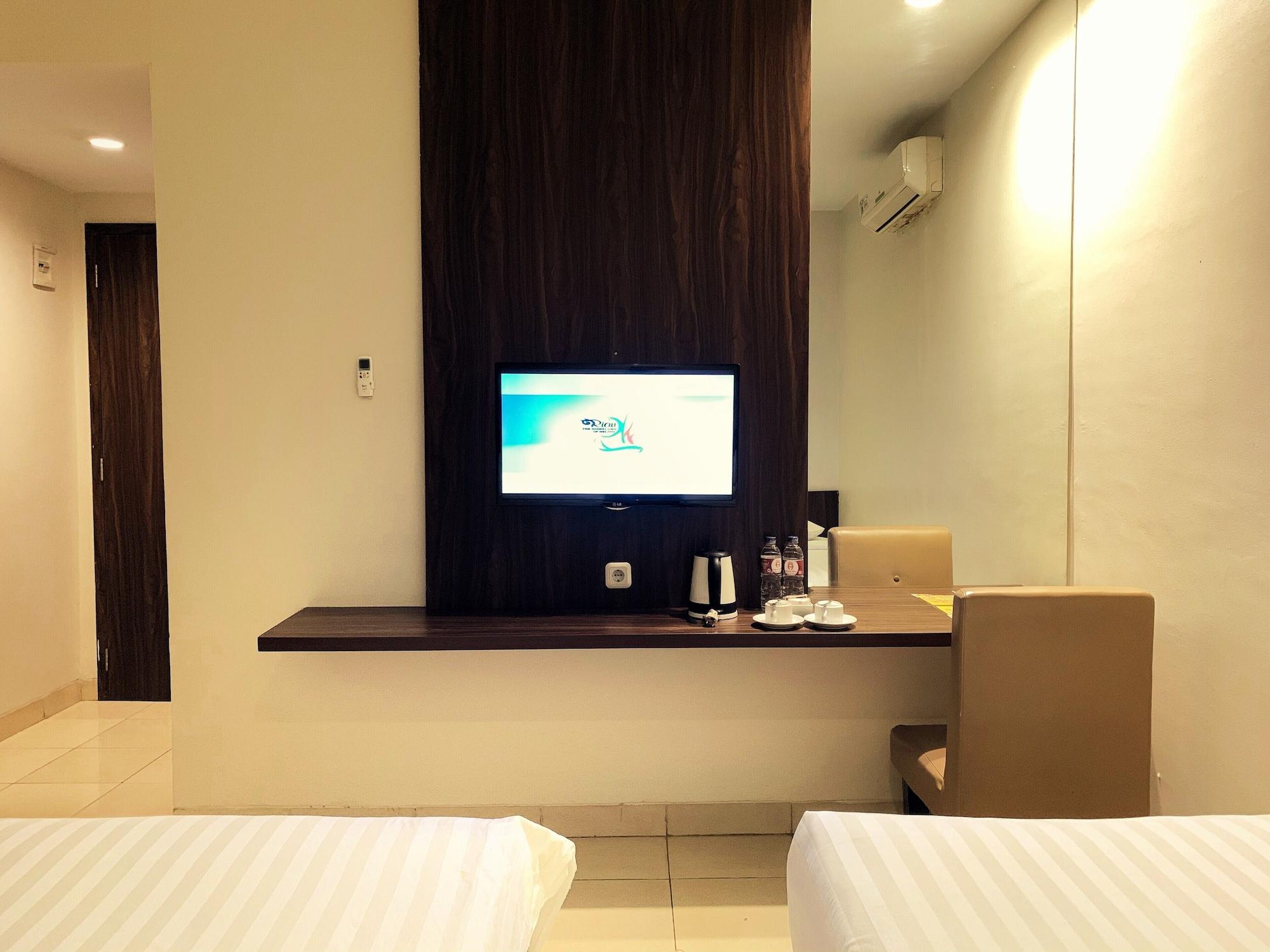 פקאנבארו Ameera Hotel מראה חיצוני תמונה