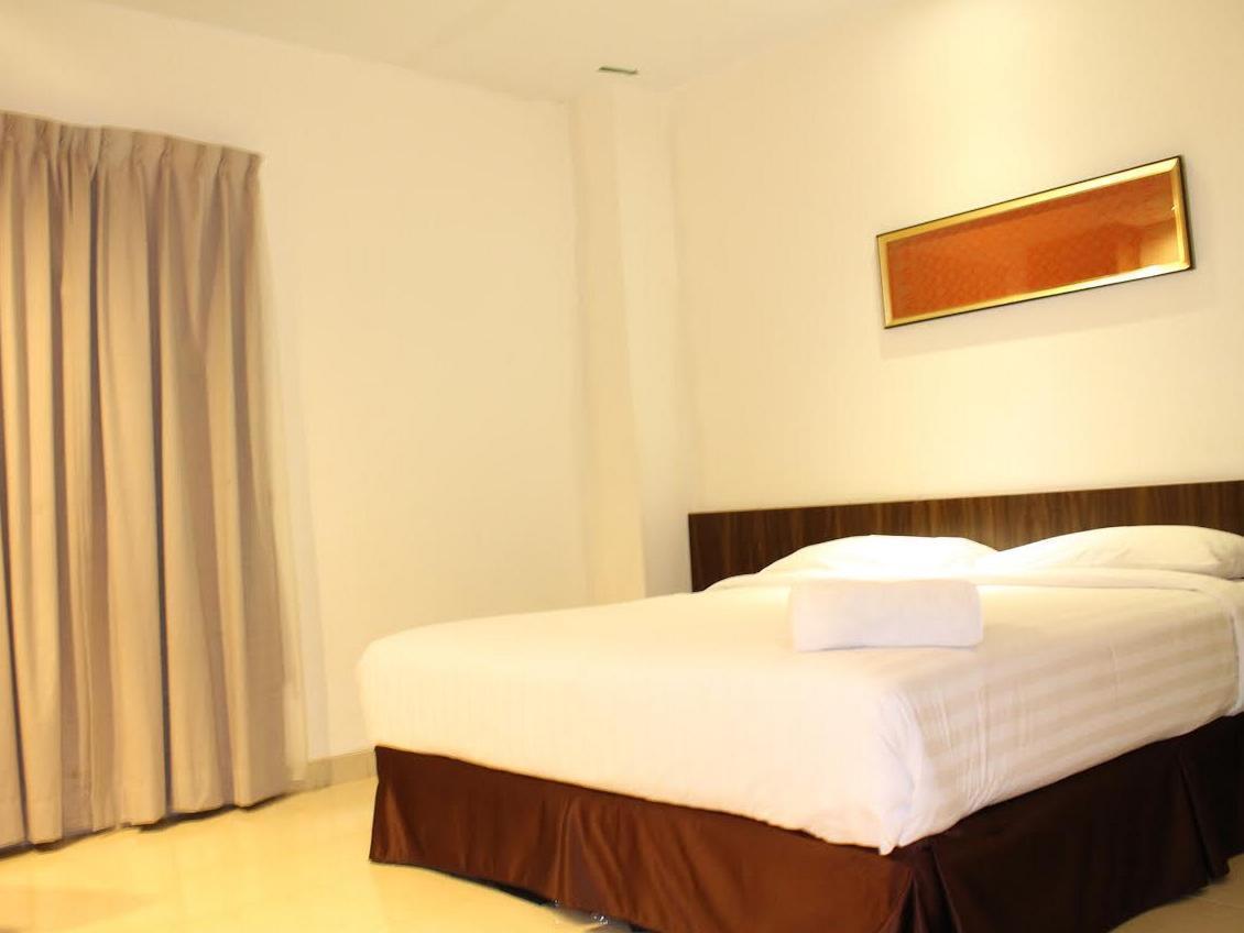 פקאנבארו Ameera Hotel מראה חיצוני תמונה