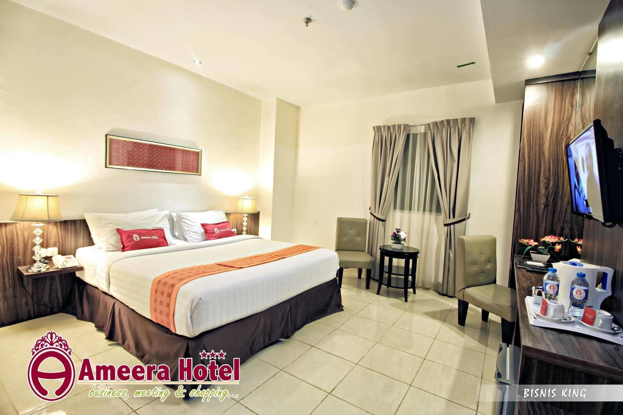 פקאנבארו Ameera Hotel מראה חיצוני תמונה