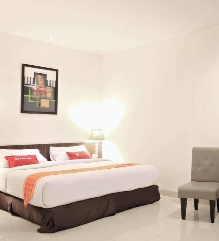פקאנבארו Ameera Hotel מראה חיצוני תמונה