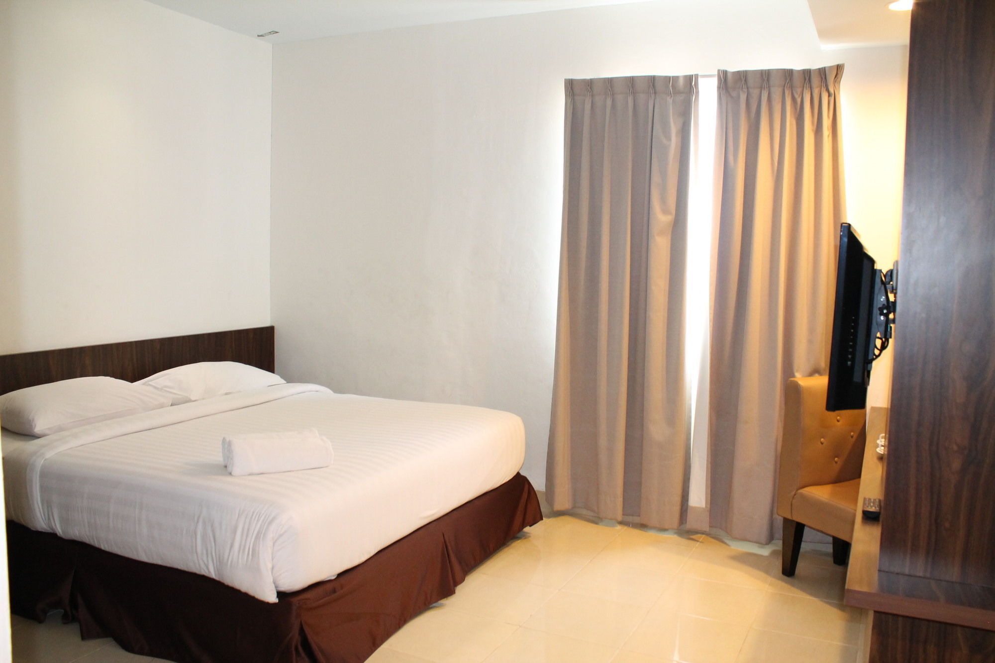 פקאנבארו Ameera Hotel מראה חיצוני תמונה